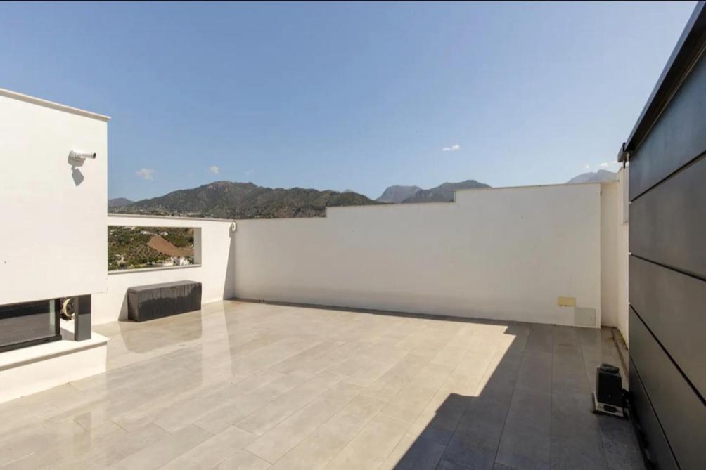 Luxury Villa In Frigiliana - Villa Maui Malaga Exterior photo